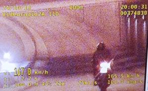 Zmrok, mgła i 167 km/h motocyklem