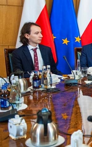 Premier Mateusz Morawiecki: Nowelizacja ustawy o IPN nie ma na celu cenzurowania opowieści o smutnej części naszej wspólnej historii