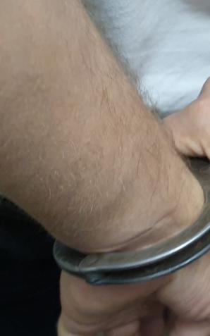  Zawziął się na kobietę, uszkodził sześć opon