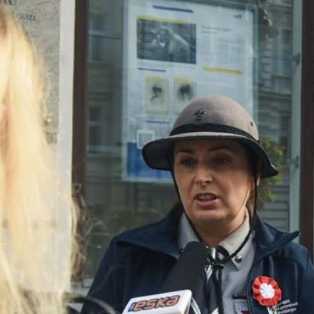 Tysiące kokard narodowych na święto niepodległości