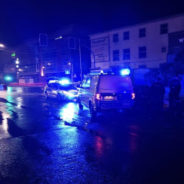 Zakaz prowadzenia, kradzione tablice, kradzione paliwo i pościg w Stargardzie