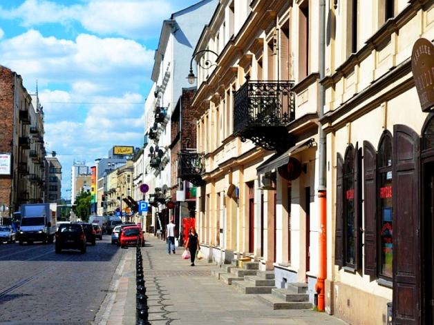 Szewc, kaletnik, a może sklep spożywczy i kawiarnia? Co powinno mieścić się w ponad 600 lokalach na Starej i Nowej Pradze, przy Dworcu Wschodnim oraz na Kamionku?